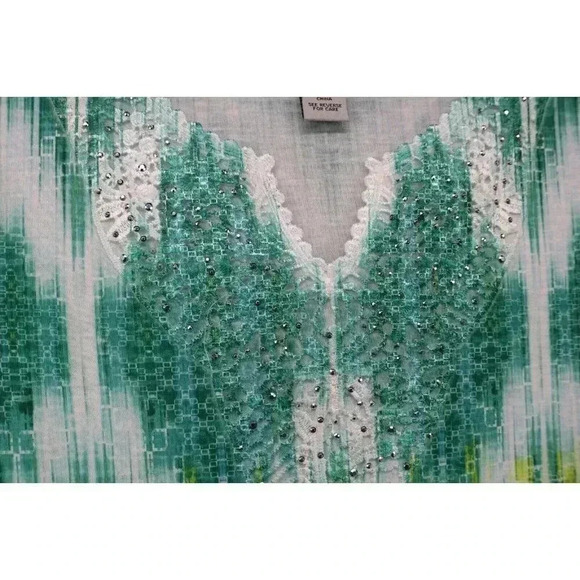 Catherine's Short Sleeve Embellished Top-Size 1X(18-20W) - Picture 3 of 8
